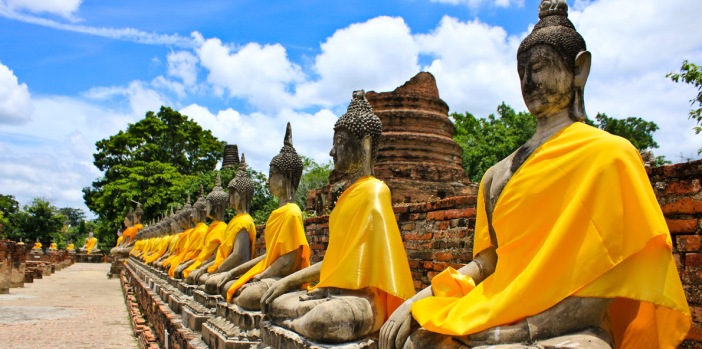 thailand-buddhas-wat-chai-mongkol