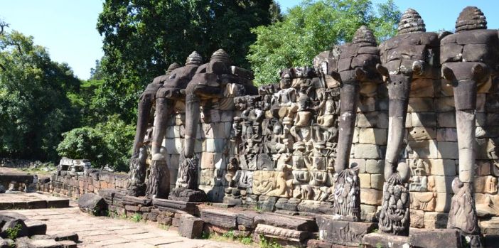 terrace-of-elephant-angkor-complex