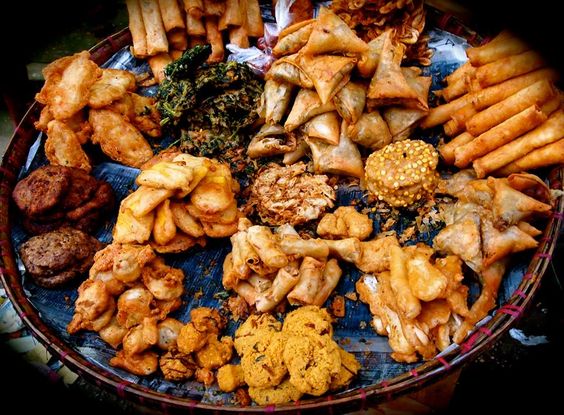 must-try-dish-in-myanmar-fried-food