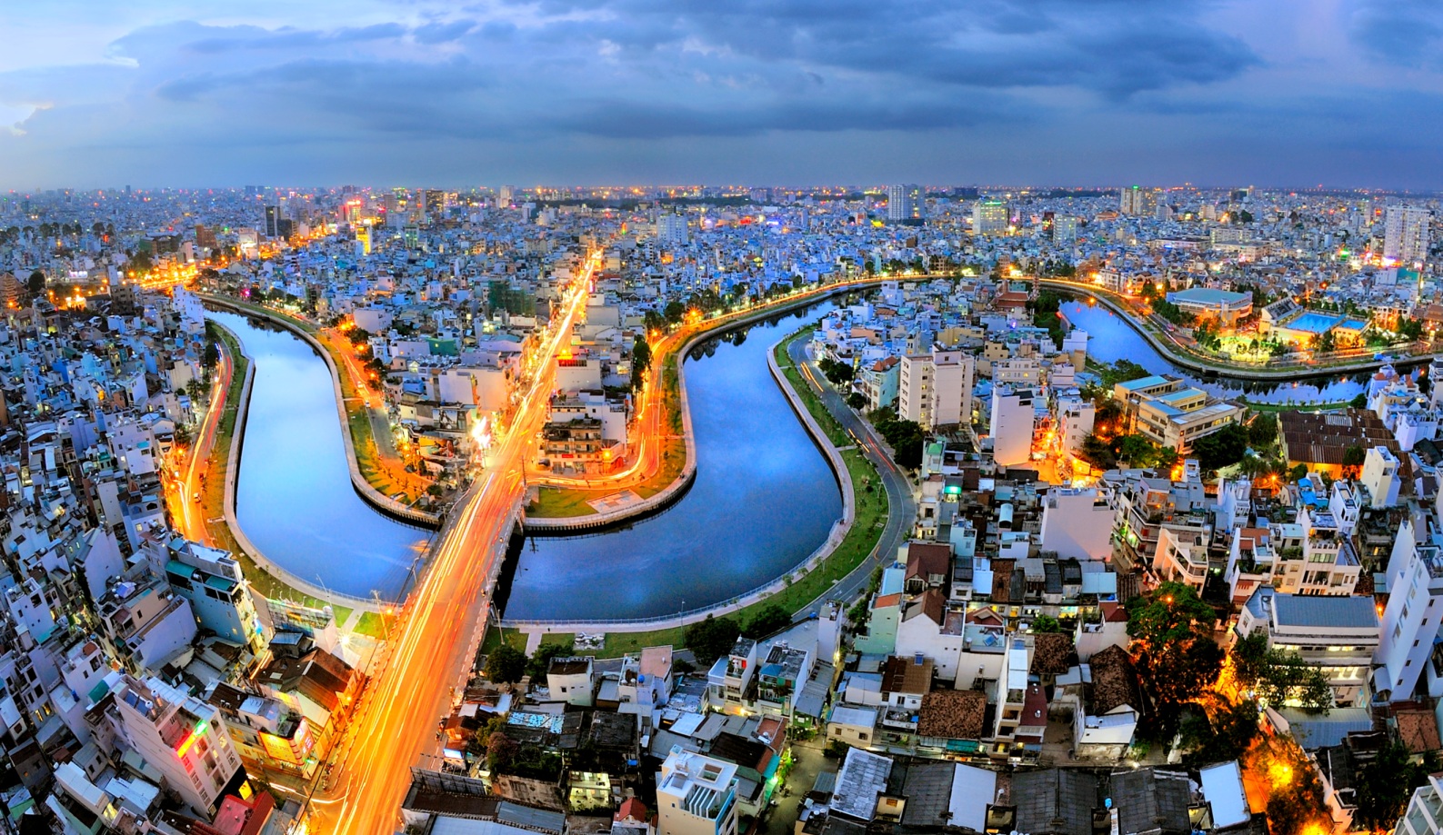 vietnam-overview-saigon-city
