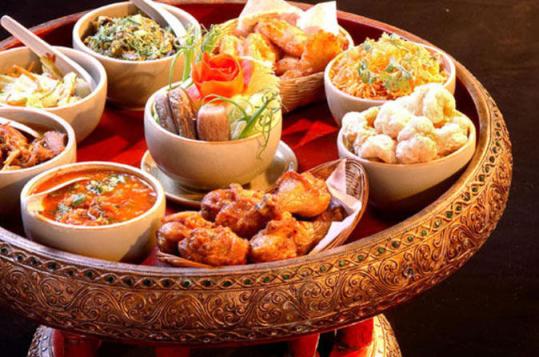 chiang-mai-cuisine-khan-toke
