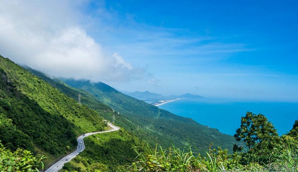 things-to-do-in-da-nang-hai-van-pass