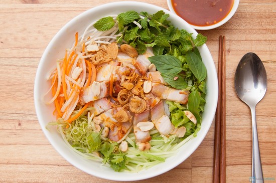 bun-mam-da-nang-food-to-go