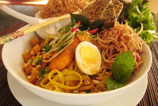 quang-noodle-da-nang-food-to-go