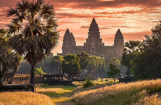 Tailor-made tours to discover Vietnam, Cambodia, Laos