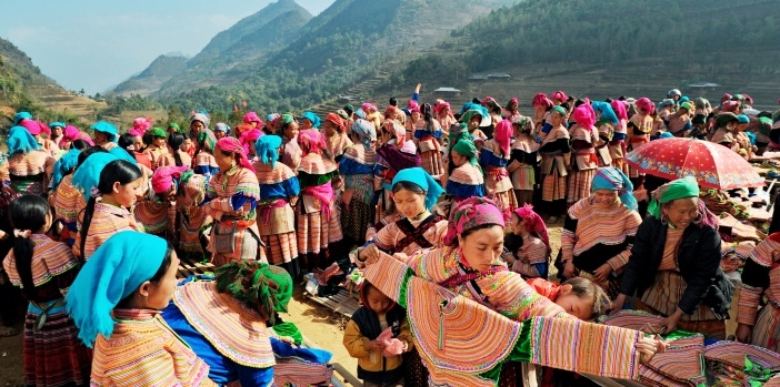 bac-ha-market-sapa