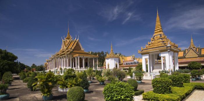 royal-palace-phnom-penh