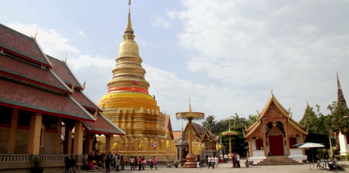 wat-phra-that-hariphunchai