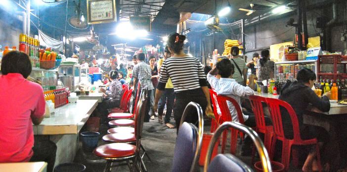 toul-tompong-market-phnom-penh