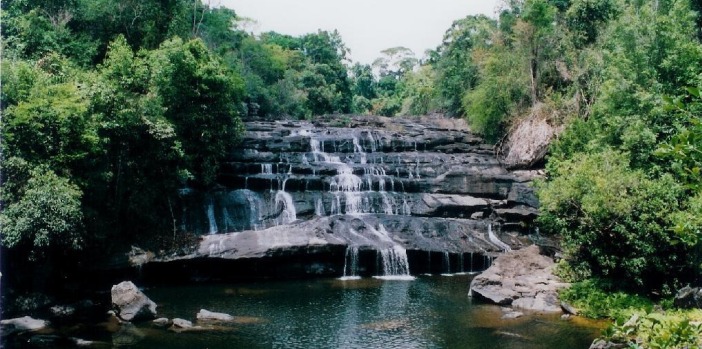 tad-xay-waterfall-ban-hatkhai-laos