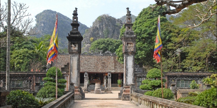 dinh-temple-ninh-binh