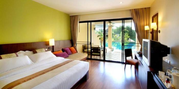 crown-lanta-resort-and-spa-koh-lanta-room