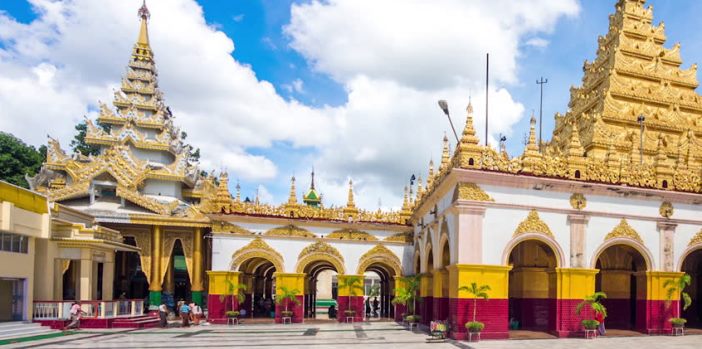 mahamuni-buddha-temple-mandalay