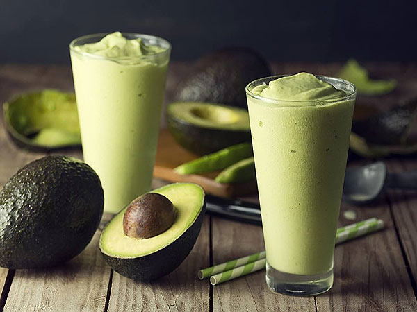 Avocado-Smoothie-Vietnamese-Drinks