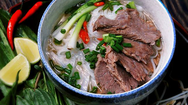 Phở-Vietnam Food Guide