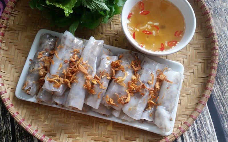 Bánh Cuốn - Vietnam Food Guide