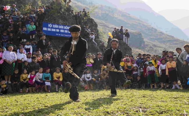 ethnic people ha giang vietnam