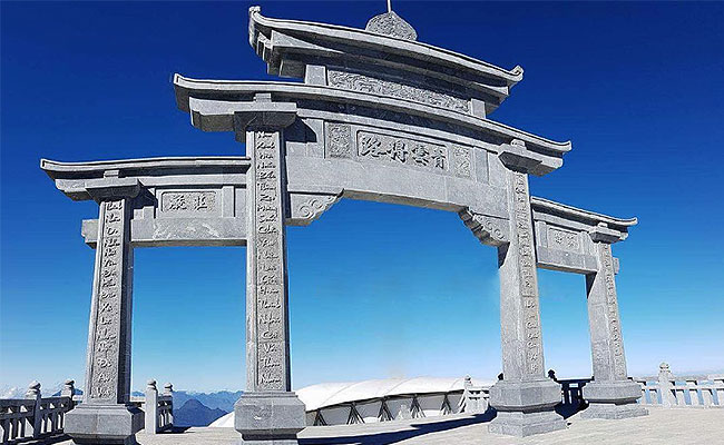 Sapa-Fansipan-Skygate