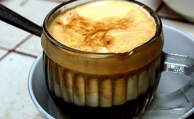 Vietnamese-egg-coffee